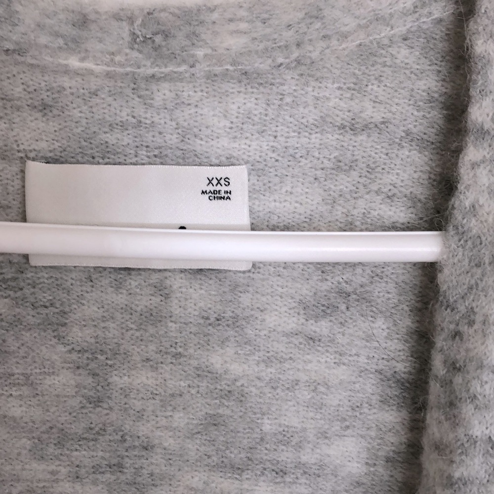NWOT Wilfred Free Aronson Cardigan in Heather Light Grey - Picture 2 of 4